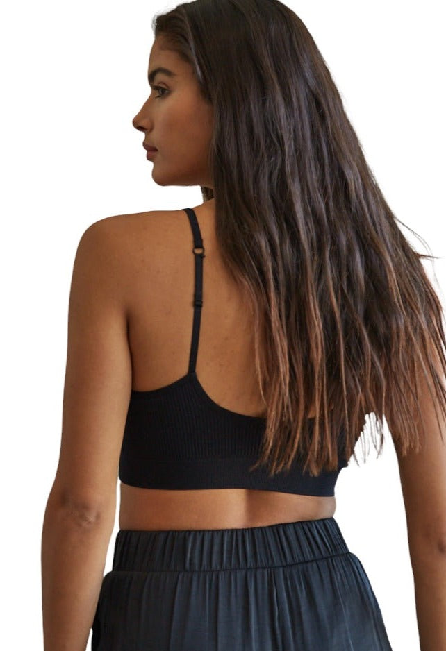 Seamless Ribbed Padded Bralette – Biscuit